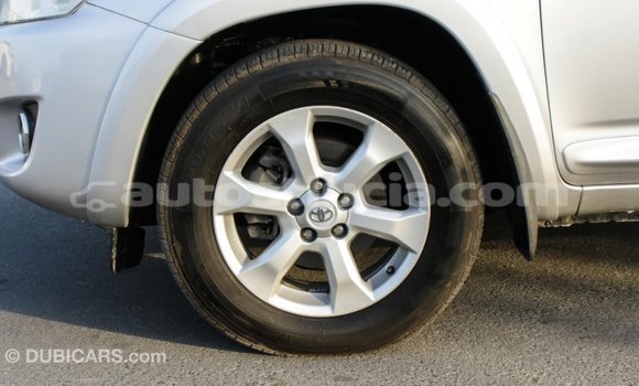 Buy Import Toyota HiAce Other Truck in Import - Dubai in Anse-la-Raye Buy Import Toyota HiAce Other Truck in Import - Dubai in Anse-la-Raye