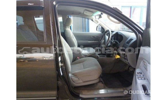 Buy Import Toyota Hilux Black Car in Import - Dubai in Anse-la-Raye Buy Import Toyota Hilux Black Car in Import - Dubai in Anse-la-Raye