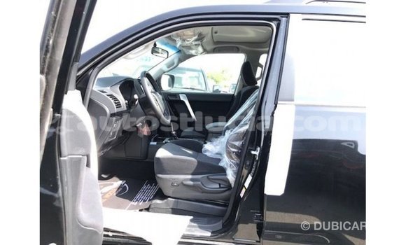 Acheter Import Voiture Toyota Prado Noir à Import - Dubai, Anse-la-Raye Acheter Import Voiture Toyota Prado Noir à Import - Dubai, Anse-la-Raye