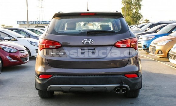 Acheter Import Voiture Hyundai Santa Fe Marron à Import - Dubai, Anse-la-Raye Acheter Import Voiture Hyundai Santa Fe Marron à Import - Dubai, Anse-la-Raye