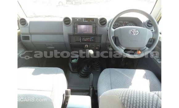 Buy Import Toyota Land Cruiser Beige Car in Import - Dubai in Anse-la-Raye Buy Import Toyota Land Cruiser Beige Car in Import - Dubai in Anse-la-Raye