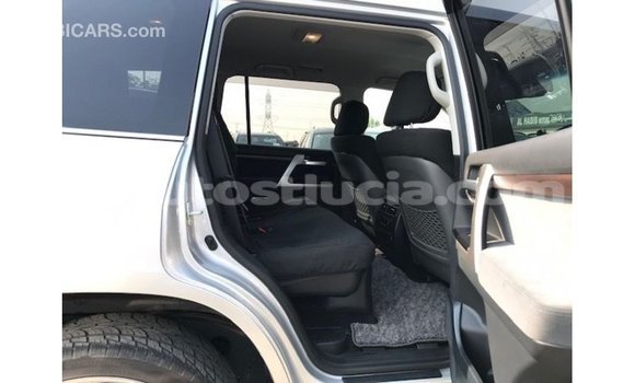 Buy Import Toyota Land Cruiser Other Car in Import - Dubai in Anse-la-Raye Buy Import Toyota Land Cruiser Other Car in Import - Dubai in Anse-la-Raye