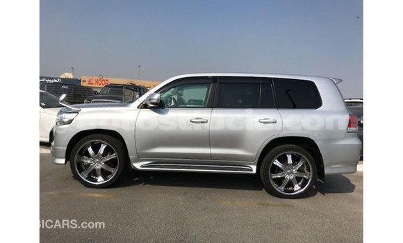 Buy Import Toyota Land Cruiser Other Car in Import - Dubai in Anse-la-Raye Buy Import Toyota Land Cruiser Other Car in Import - Dubai in Anse-la-Raye