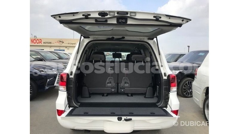Big with watermark toyota land cruiser anse la raye import dubai 2547