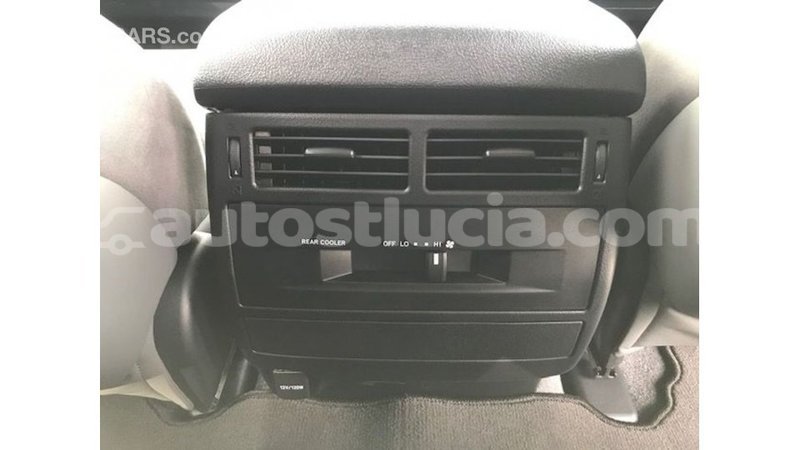 Big with watermark toyota land cruiser anse la raye import dubai 2547