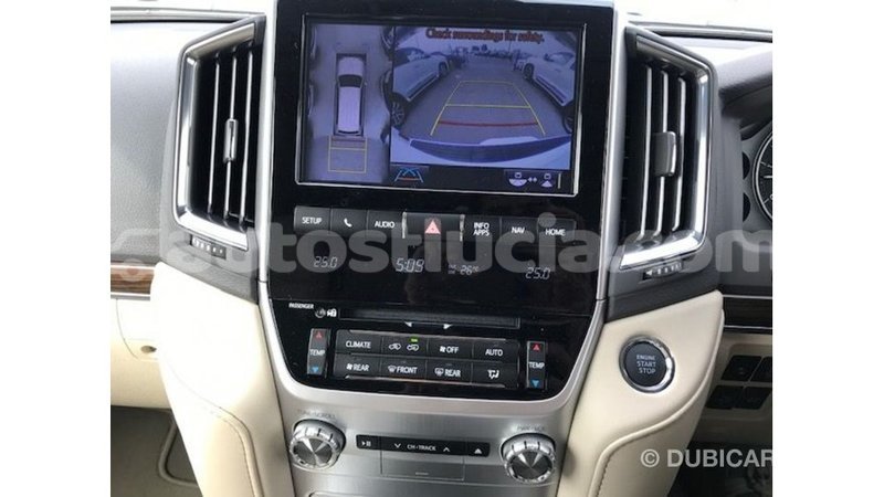 Big with watermark toyota land cruiser anse la raye import dubai 2550