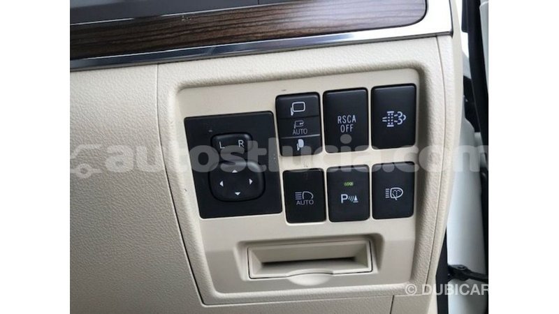 Big with watermark toyota land cruiser anse la raye import dubai 2550