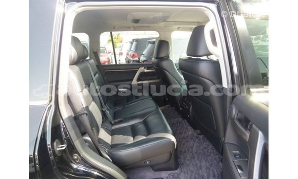 Buy Import Toyota Land Cruiser Black Car in Import - Dubai in Anse-la-Raye Buy Import Toyota Land Cruiser Black Car in Import - Dubai in Anse-la-Raye