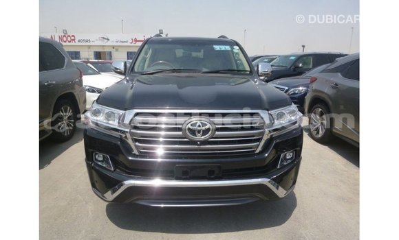 Acheter Import Voiture Toyota Land Cruiser Noir à Import - Dubai, Anse-la-Raye Acheter Import Voiture Toyota Land Cruiser Noir à Import - Dubai, Anse-la-Raye