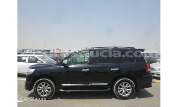 Acheter Import Voiture Toyota Land Cruiser Noir à Import - Dubai, Anse-la-Raye Acheter Import Voiture Toyota Land Cruiser Noir à Import - Dubai, Anse-la-Raye