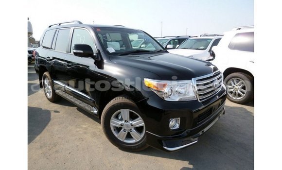 Acheter Import Voiture Toyota Land Cruiser Noir à Import - Dubai, Anse-la-Raye Acheter Import Voiture Toyota Land Cruiser Noir à Import - Dubai, Anse-la-Raye