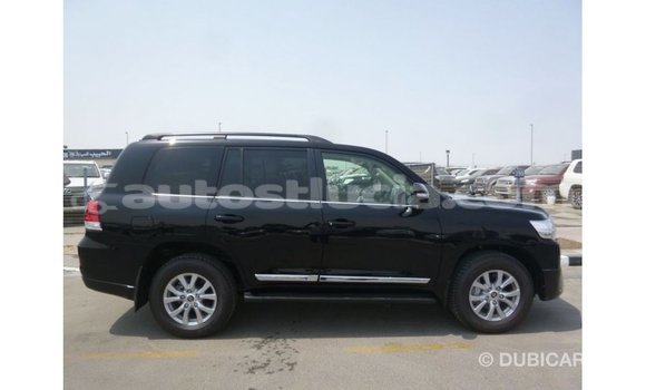 Buy Import Toyota Land Cruiser Black Car in Import - Dubai in Anse-la-Raye Buy Import Toyota Land Cruiser Black Car in Import - Dubai in Anse-la-Raye