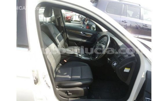 Buy Import Mercedes-Benz 200 White Car in Import - Dubai in Anse-la-Raye Buy Import Mercedes-Benz 200 White Car in Import - Dubai in Anse-la-Raye