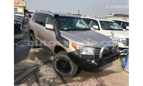 Acheter Import Voiture Toyota Land Cruiser Autre à Import - Dubai, Anse-la-Raye Acheter Import Voiture Toyota Land Cruiser Autre à Import - Dubai, Anse-la-Raye