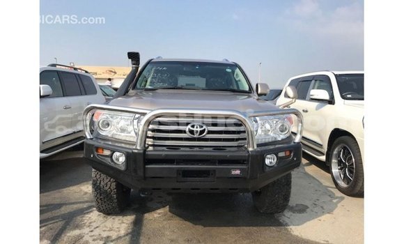 Acheter Import Voiture Toyota Land Cruiser Autre à Import - Dubai, Anse-la-Raye Acheter Import Voiture Toyota Land Cruiser Autre à Import - Dubai, Anse-la-Raye