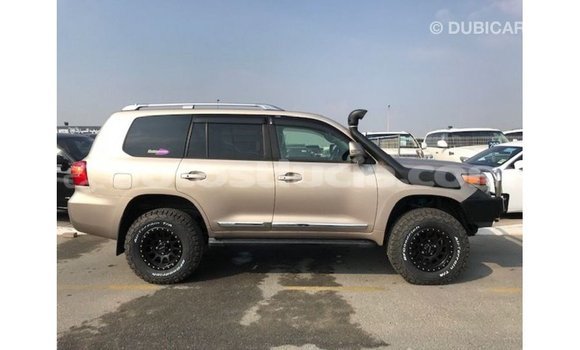 Acheter Import Voiture Toyota Land Cruiser Autre à Import - Dubai, Anse-la-Raye Acheter Import Voiture Toyota Land Cruiser Autre à Import - Dubai, Anse-la-Raye