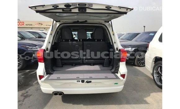 Buy Import Toyota Land Cruiser White Car in Import - Dubai in Anse-la-Raye Buy Import Toyota Land Cruiser White Car in Import - Dubai in Anse-la-Raye