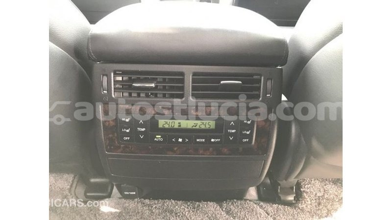 Big with watermark toyota land cruiser anse la raye import dubai 2566