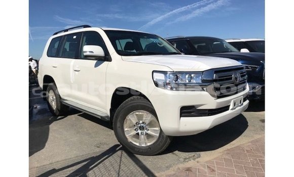Buy Import Toyota Land Cruiser White Car in Import - Dubai in Anse-la-Raye Buy Import Toyota Land Cruiser White Car in Import - Dubai in Anse-la-Raye