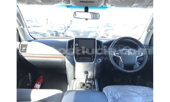 Buy Import Toyota Land Cruiser White Car in Import - Dubai in Anse-la-Raye Buy Import Toyota Land Cruiser White Car in Import - Dubai in Anse-la-Raye