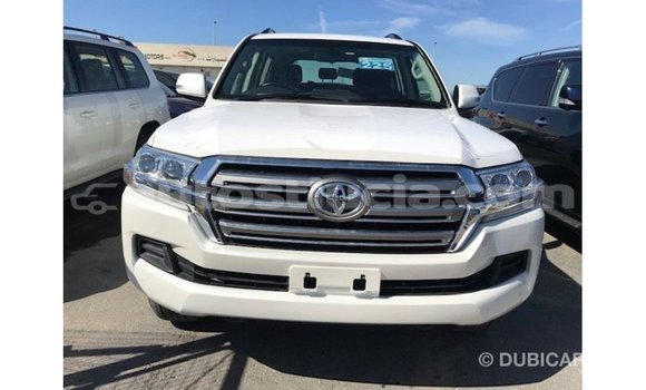 Buy Import Toyota Land Cruiser White Car in Import - Dubai in Anse-la-Raye Buy Import Toyota Land Cruiser White Car in Import - Dubai in Anse-la-Raye