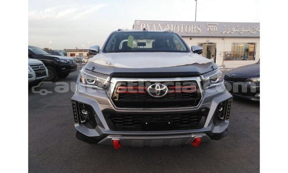 Buy Import Toyota Hilux Other Car in Import - Dubai in Anse-la-Raye Buy Import Toyota Hilux Other Car in Import - Dubai in Anse-la-Raye