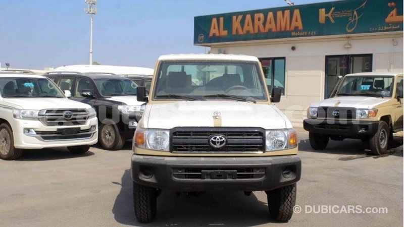 Big with watermark toyota land cruiser anse la raye import dubai 2575