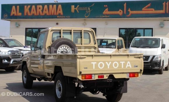 Buy Import Toyota Land Cruiser Beige Car in Import - Dubai in Anse-la-Raye Buy Import Toyota Land Cruiser Beige Car in Import - Dubai in Anse-la-Raye