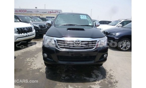 Buy Import Toyota Hilux Black Car in Import - Dubai in Anse-la-Raye Buy Import Toyota Hilux Black Car in Import - Dubai in Anse-la-Raye