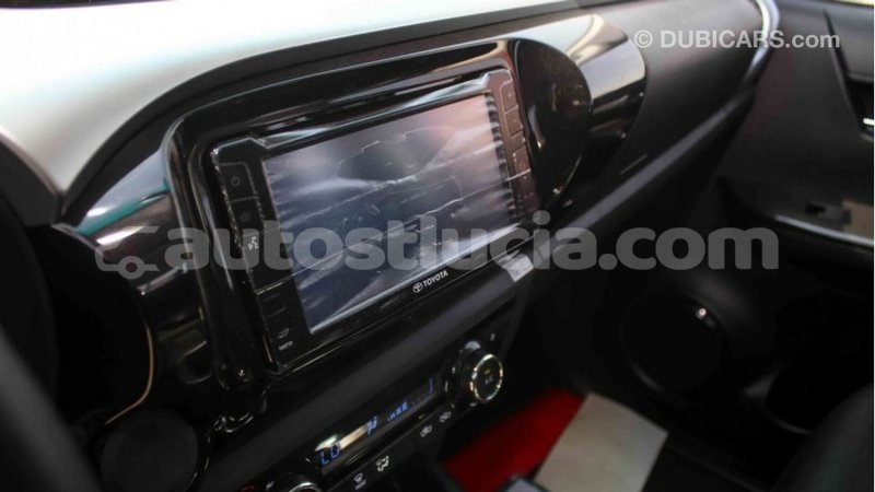 Big with watermark toyota hilux anse la raye import dubai 2582