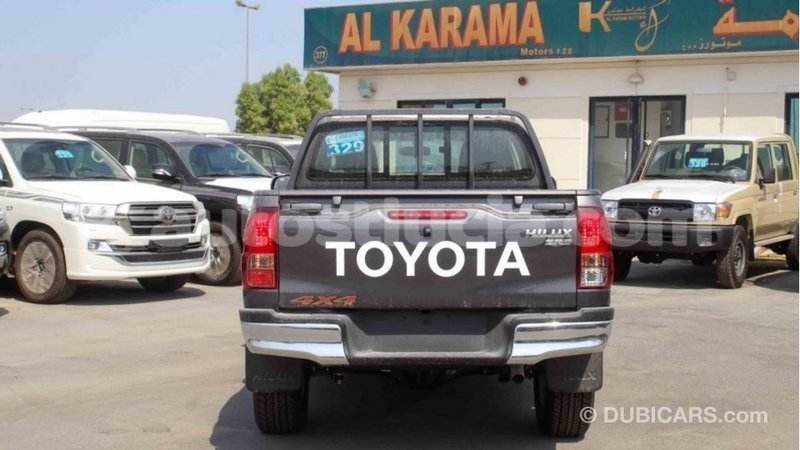 Big with watermark toyota hilux anse la raye import dubai 2582