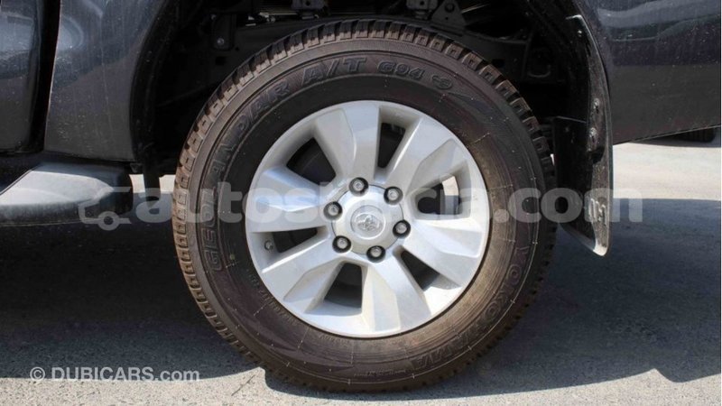 Big with watermark toyota hilux anse la raye import dubai 2582
