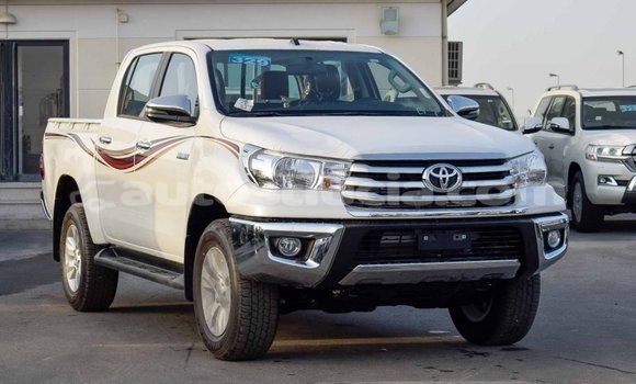 Buy Import Toyota Hilux White Car in Import - Dubai in Anse-la-Raye Buy Import Toyota Hilux White Car in Import - Dubai in Anse-la-Raye