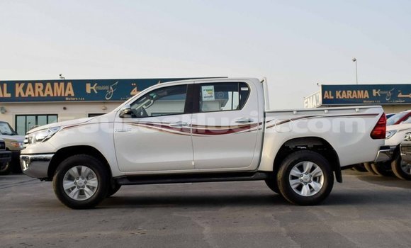 Buy Import Toyota Hilux White Car in Import - Dubai in Anse-la-Raye Buy Import Toyota Hilux White Car in Import - Dubai in Anse-la-Raye