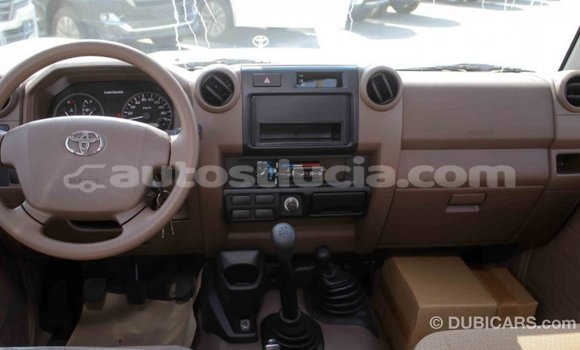 Buy Import Toyota Land Cruiser Beige Car in Import - Dubai in Anse-la-Raye Buy Import Toyota Land Cruiser Beige Car in Import - Dubai in Anse-la-Raye