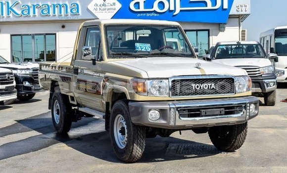 Buy Import Toyota Land Cruiser Beige Car in Import - Dubai in Anse-la-Raye Buy Import Toyota Land Cruiser Beige Car in Import - Dubai in Anse-la-Raye