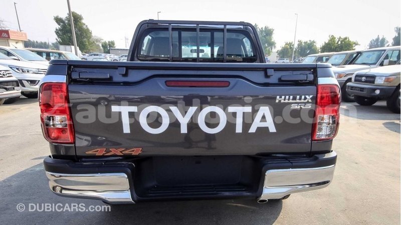 Big with watermark toyota hilux anse la raye import dubai 2595