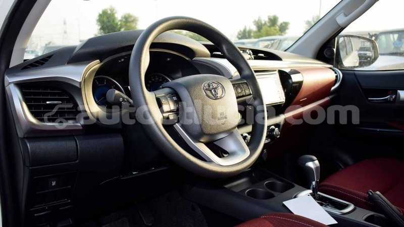 Big with watermark toyota hilux anse la raye import dubai 2596