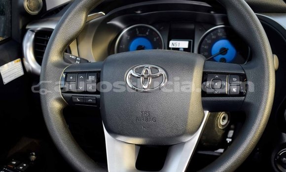 Buy Import Toyota Hilux White Car in Import - Dubai in Anse-la-Raye Buy Import Toyota Hilux White Car in Import - Dubai in Anse-la-Raye