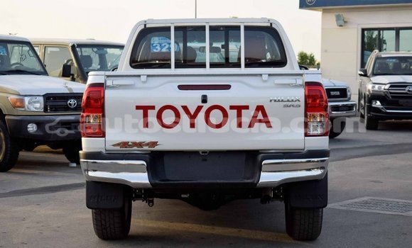 Buy Import Toyota Hilux White Car in Import - Dubai in Anse-la-Raye Buy Import Toyota Hilux White Car in Import - Dubai in Anse-la-Raye
