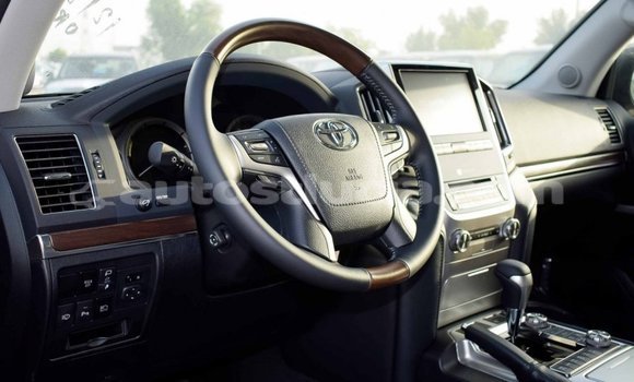 Buy Import Toyota Land Cruiser Black Car in Import - Dubai in Anse-la-Raye Buy Import Toyota Land Cruiser Black Car in Import - Dubai in Anse-la-Raye