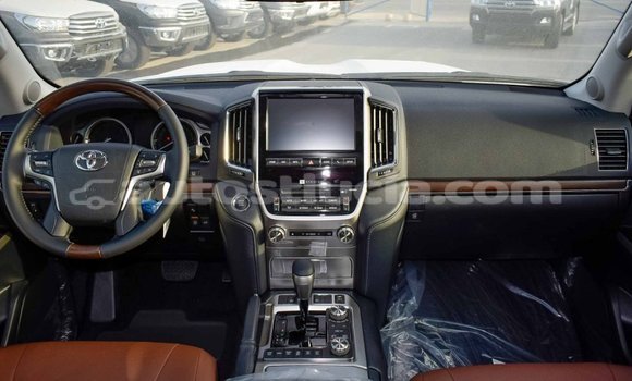 Buy Import Toyota Land Cruiser Black Car in Import - Dubai in Anse-la-Raye Buy Import Toyota Land Cruiser Black Car in Import - Dubai in Anse-la-Raye