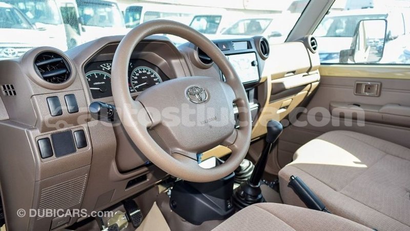 Big with watermark toyota land cruiser anse la raye import dubai 2602