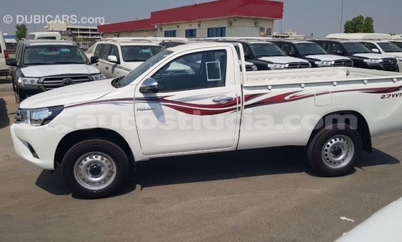Buy Import Toyota Hilux White Car in Import - Dubai in Anse-la-Raye Buy Import Toyota Hilux White Car in Import - Dubai in Anse-la-Raye