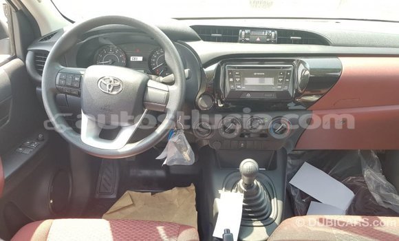 Buy Import Toyota Hilux White Car in Import - Dubai in Anse-la-Raye Buy Import Toyota Hilux White Car in Import - Dubai in Anse-la-Raye