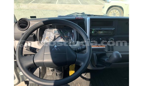 Buy Import Mitsubishi Carisma White Car in Import - Dubai in Anse-la-Raye Buy Import Mitsubishi Carisma White Car in Import - Dubai in Anse-la-Raye