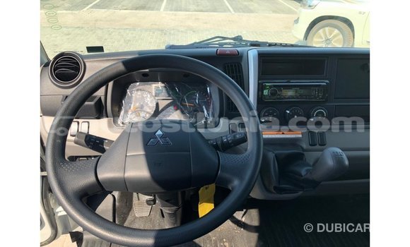 Buy Import Mitsubishi Carisma White Car in Import - Dubai in Anse-la-Raye Buy Import Mitsubishi Carisma White Car in Import - Dubai in Anse-la-Raye