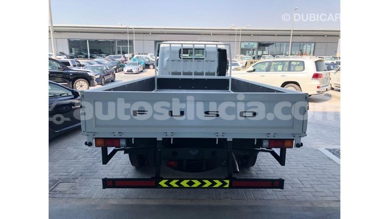 Big with watermark mitsubishi carisma anse la raye import dubai 2605