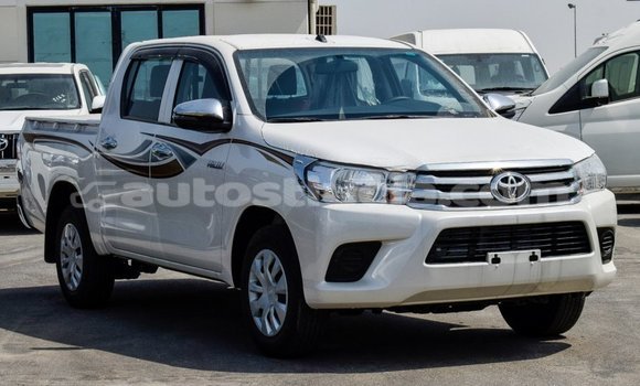 Acheter Import Voiture Toyota Hilux Blanc à Import - Dubai, Anse-la-Raye Acheter Import Voiture Toyota Hilux Blanc à Import - Dubai, Anse-la-Raye