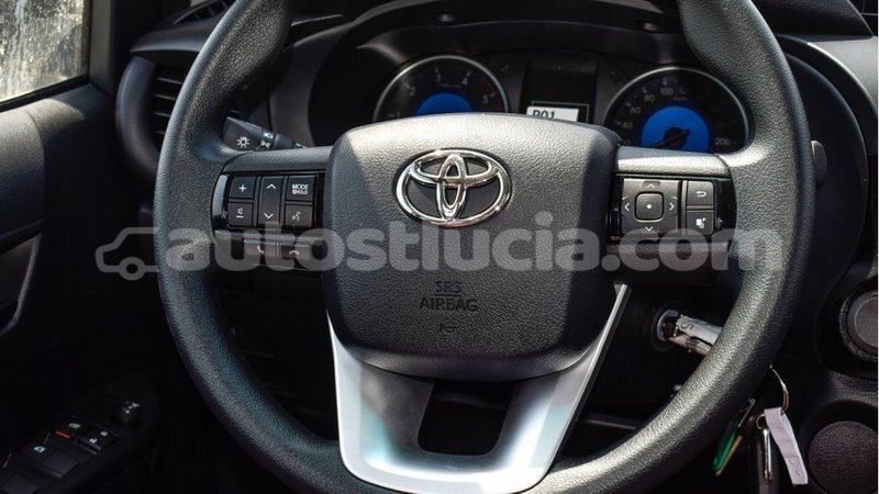 Big with watermark toyota hilux anse la raye import dubai 2607